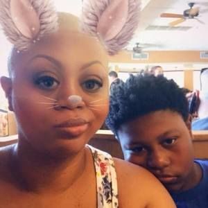 Meet your Posher, Tonya